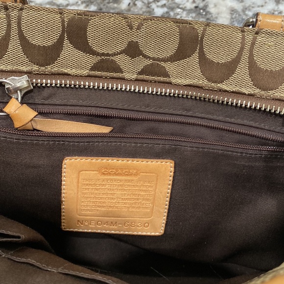 Vintage Coach tote - Picture 2 of 2